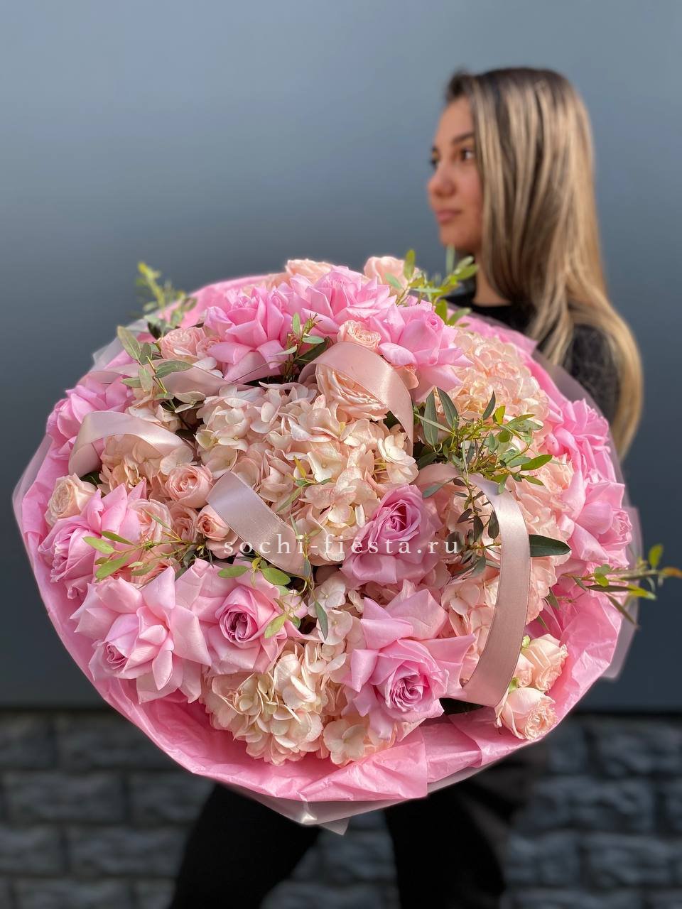 Авторский букет Miracolo — доставка цветов Ярославле