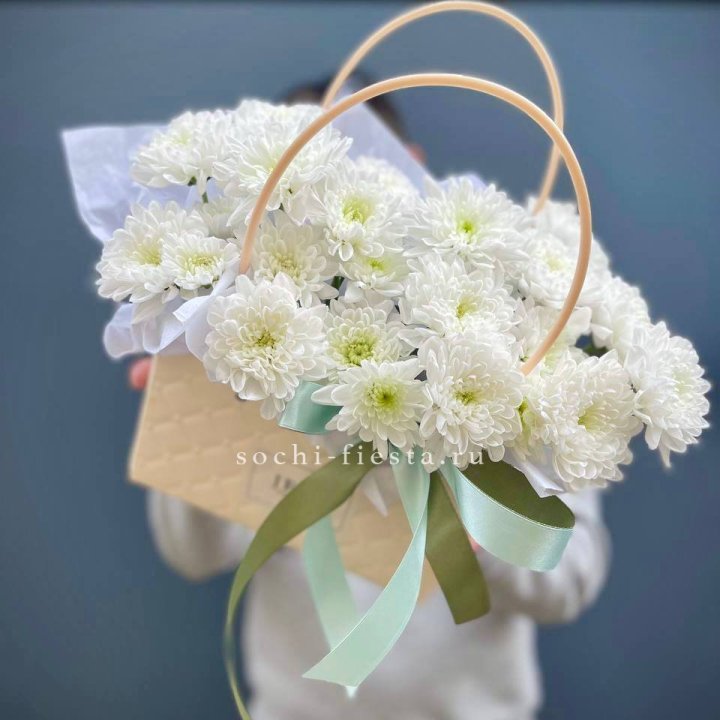 Сумочка с хризантемами в Ярославле