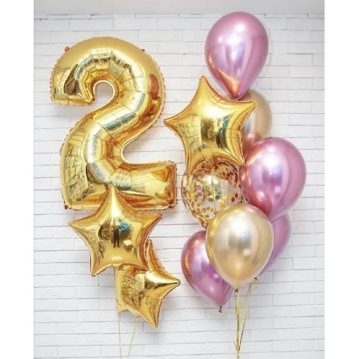 Цифра с фонтанами шаров  в Ярославле