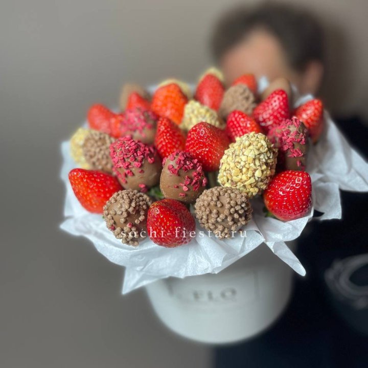 Клубника в боксе 30 ягод в Ярославле