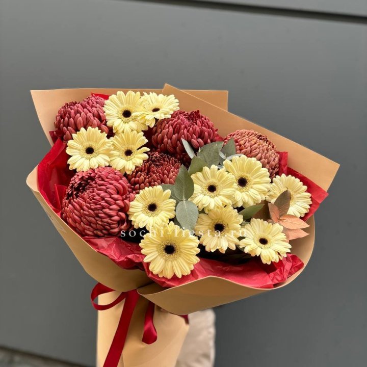 Букет гербер и хризантем Бигуди в Ярославле