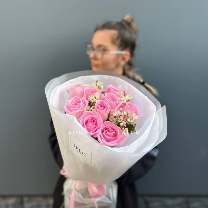 Букет розовых роз  в Ярославле
