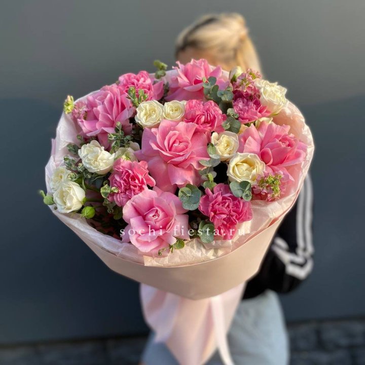  Букет "Малина" с доставкой в Ярославле