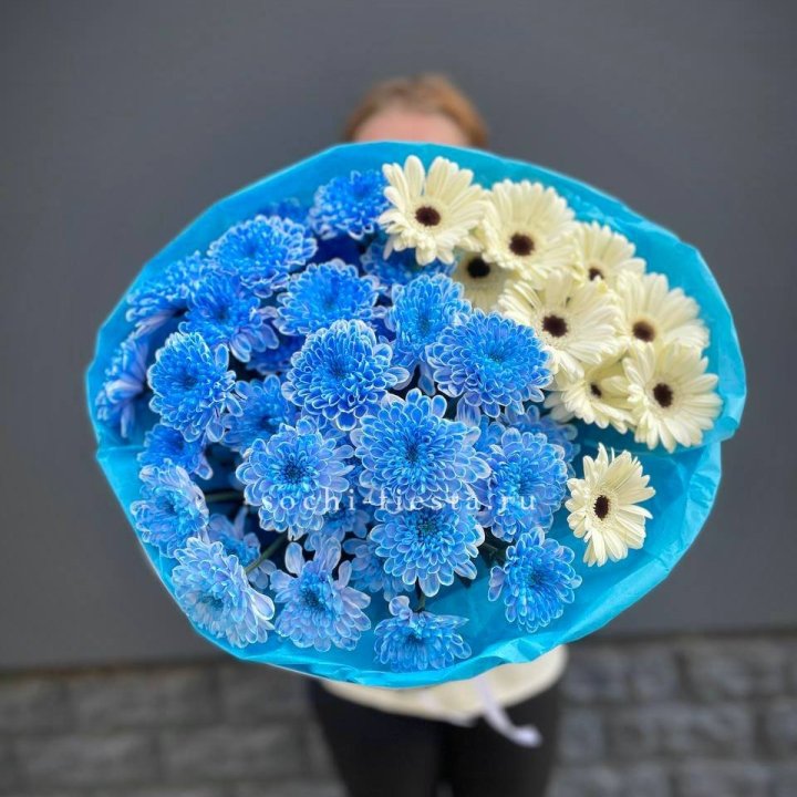 Букет хризантем и гербер в Ярославле