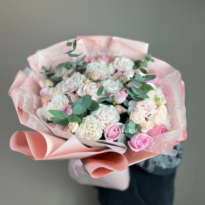  Букет  "Любовь в её глазах" в Ярославле