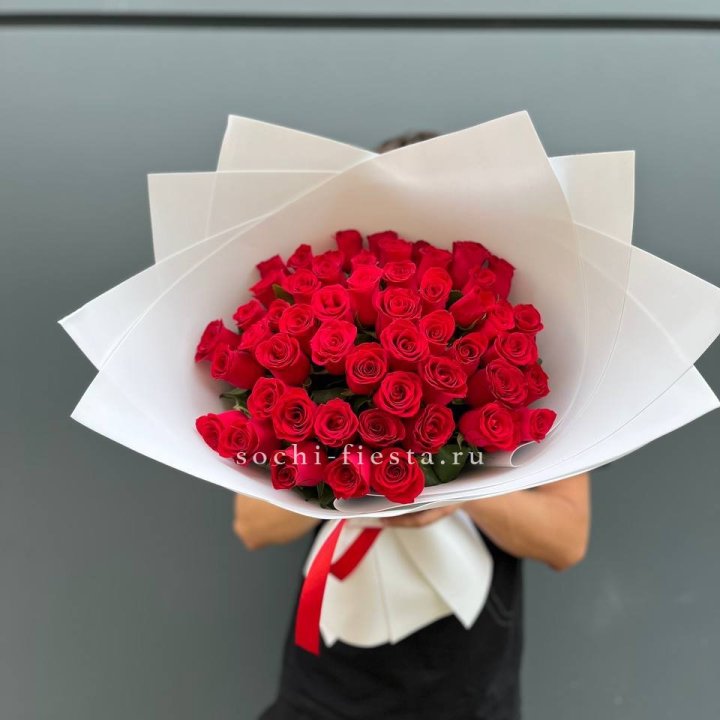 51  красная роза в Ярославле