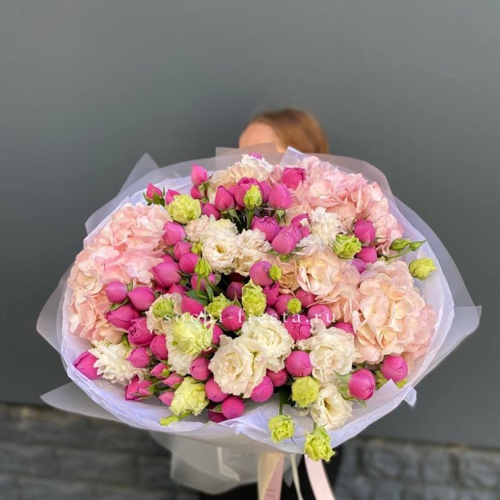  Букет  гортензий и Мисти с доставкой в Ярославле