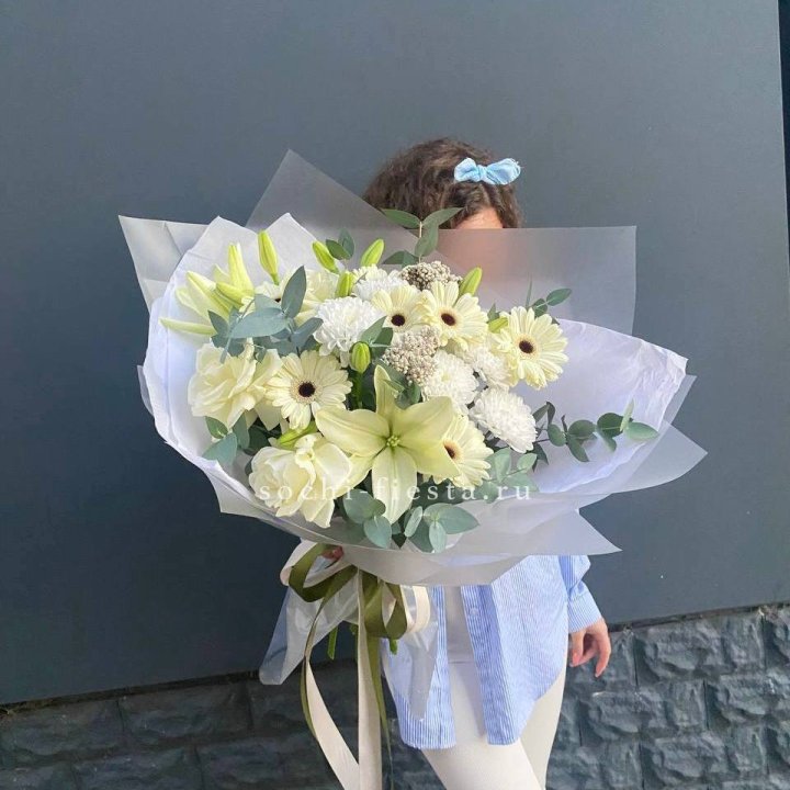 Букет с лилией и герберой в Ярославле