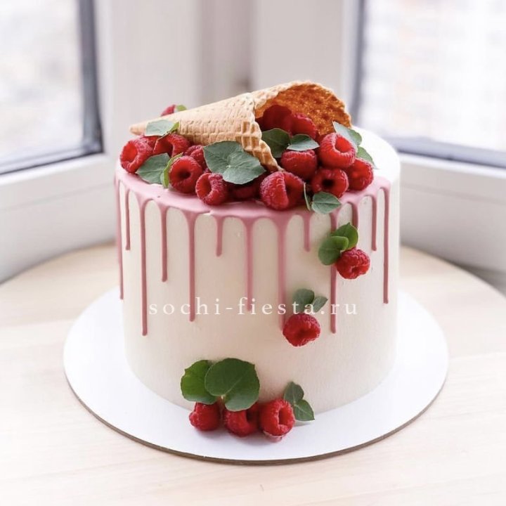 Торт "Ягодный" в Ярославле