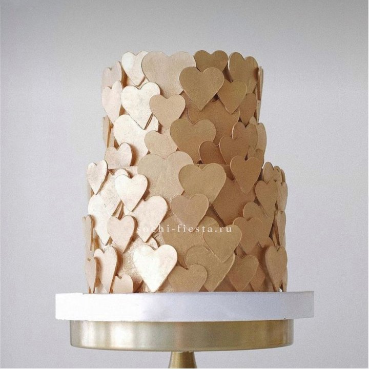 Торт "Hearts" gold в Ярославле