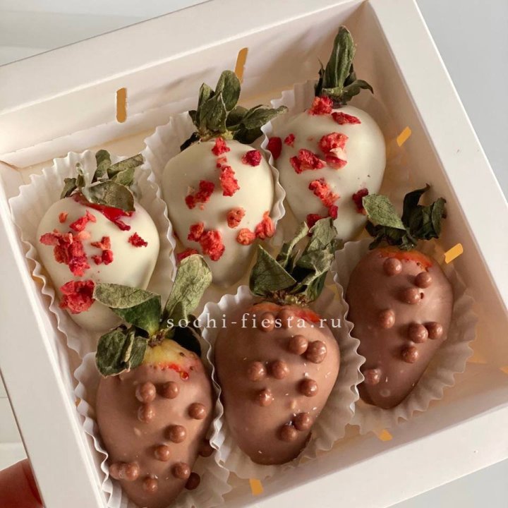 Клубника в шоколаде 6 ягод в Ярославле