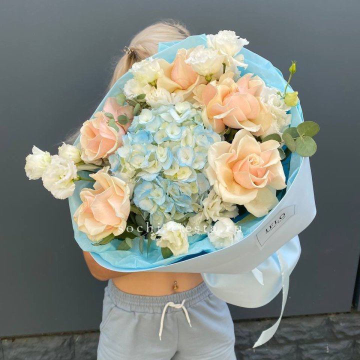 Сборный букет "Голубой закат" в Ярославле