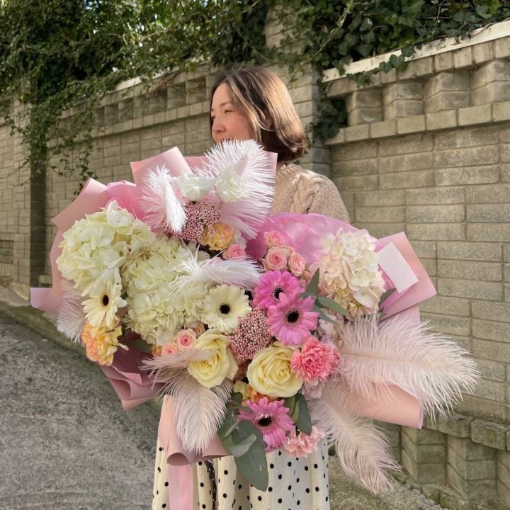 Дизайнерский букет "Валенсия" в Ярославле