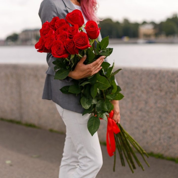 15 метровых голландских роз в Ярославле