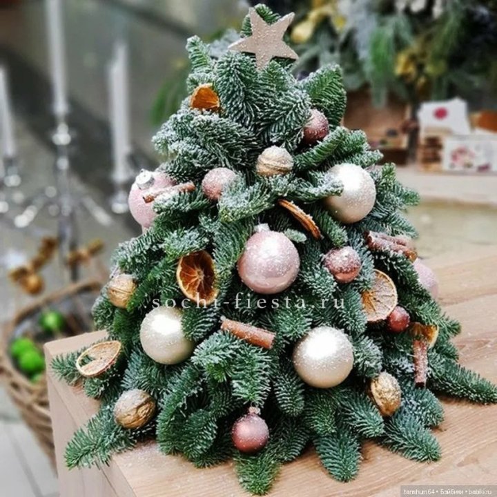 Новогодняя елочка "Блеск" в Ярославле