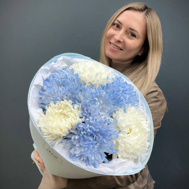 Букет из 7 хризантем  в Ярославле