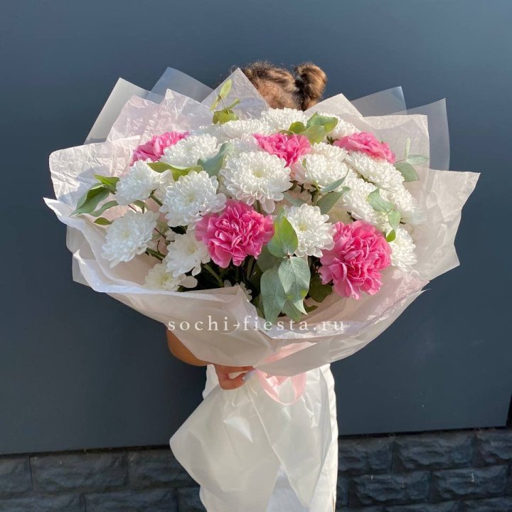  Букет  хризантем и диантусов "Воздушный" в Ярославле