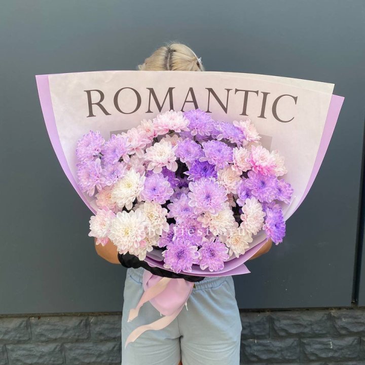 Букет сиреневых хризантем в Ярославле