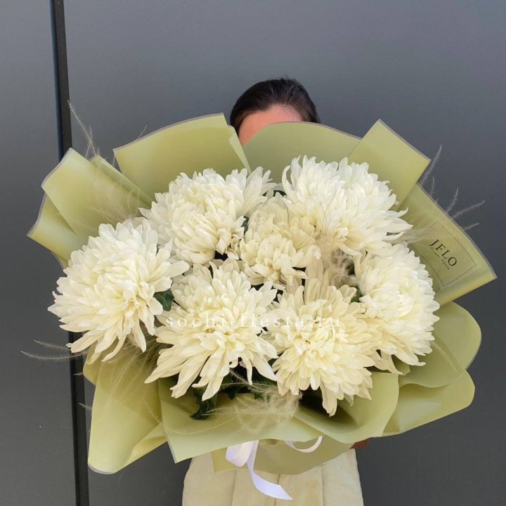 Букет одноголовых хризантем  в Ярославле