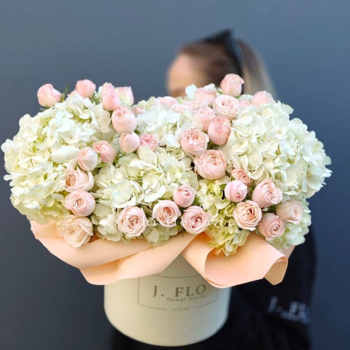 Дизайнерский бокс "Изабелла" в Ярославле