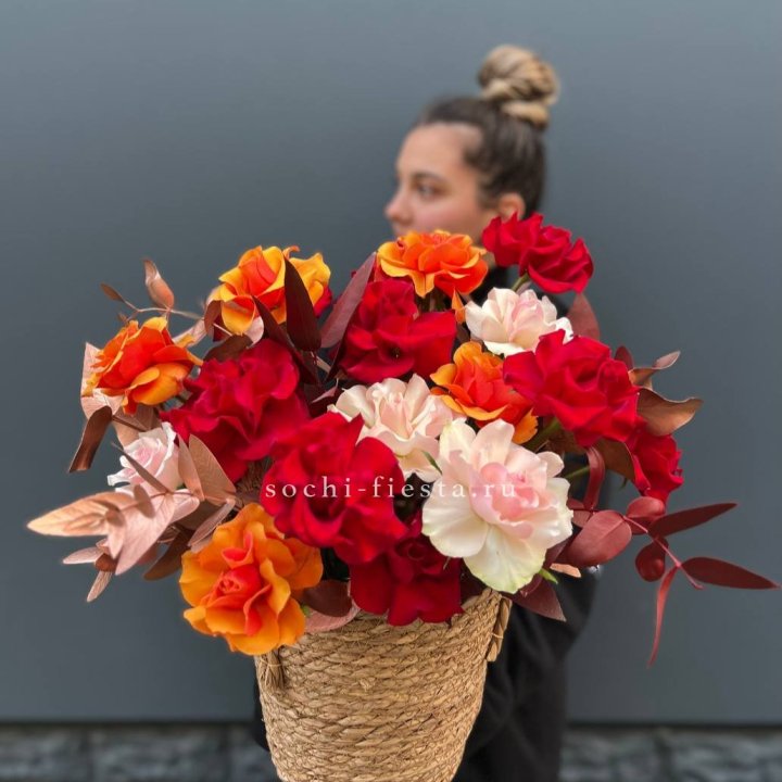 Авторский бокс "Роксана" в джутовом кашпо в Ярославле