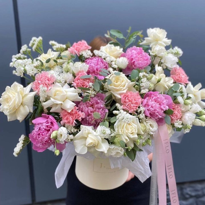 Дизайнерский бокс "Амор этерна" в Ярославле