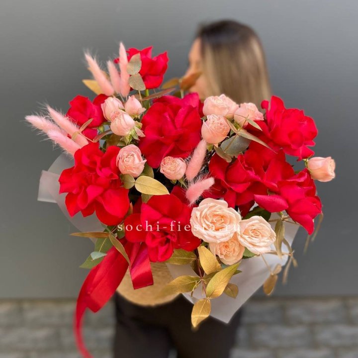 Джутовое кашпо "Любовь Лолиты" в Ярославле