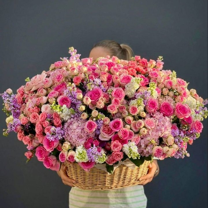 Цветочная корзина гигант №5 в Ярославле