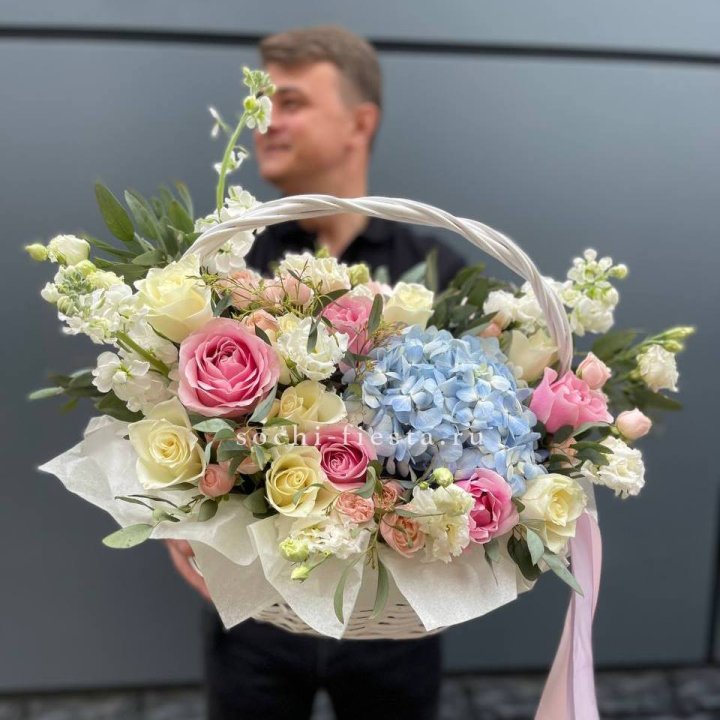 Авторская корзина "Аполинария" в Ярославле