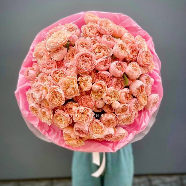 Букет кустовых пионовидных роз Джульетта "Принцесса" в Ярославле