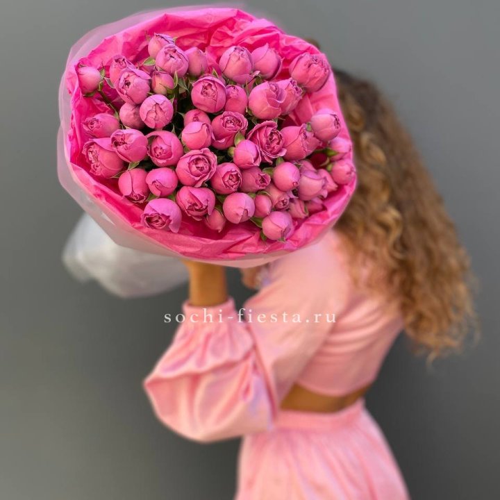 Букет из пионовидных роз  в Ярославле