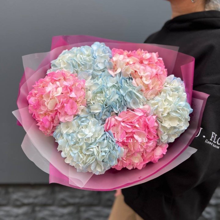 Букет гортензий "Тоника №2" в Ярославле