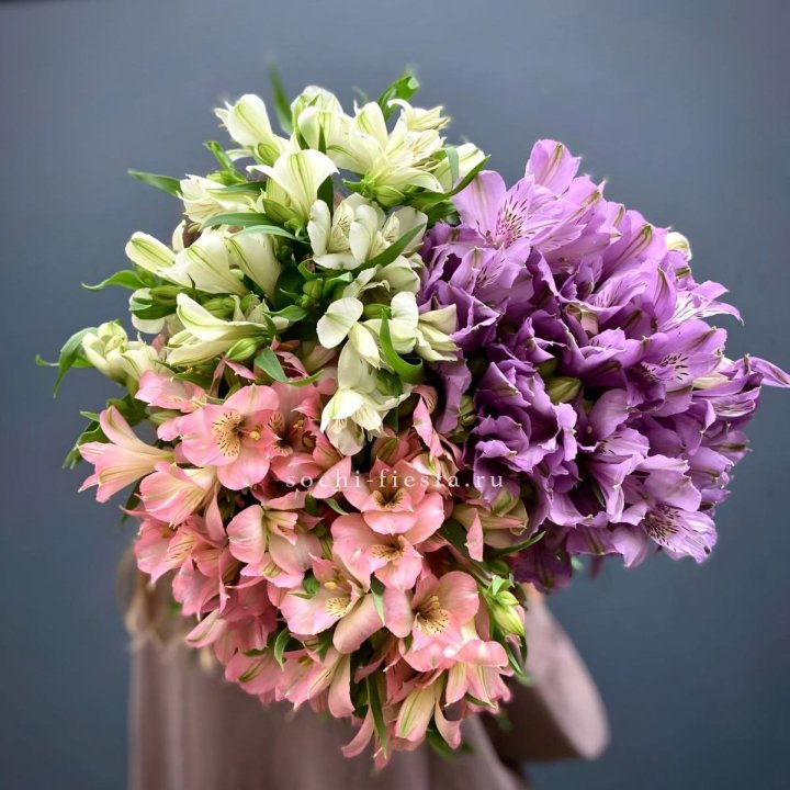 Охапка Альстромерии в Ярославле