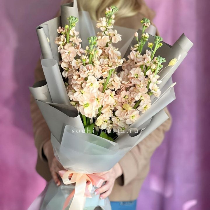 Букет ароматной маттиоллы №2 в Ярославле