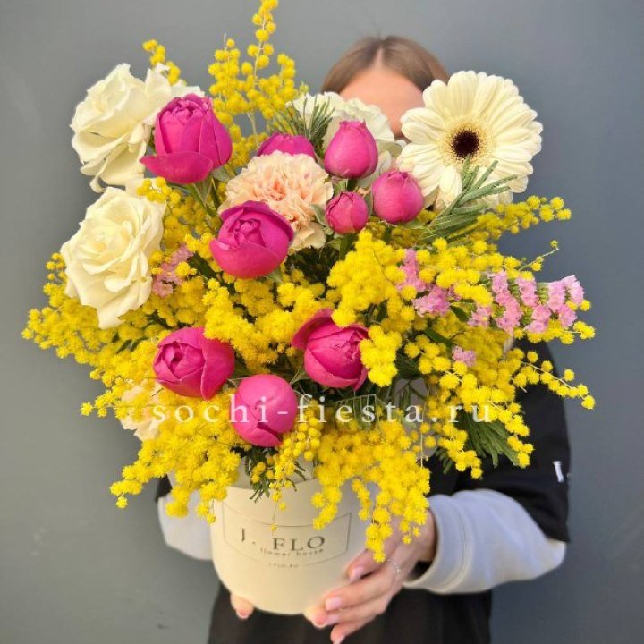 Цветы в боксе "Слобода" в Ярославле