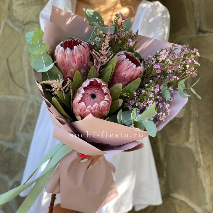 Букет из протеи "Клеопатра"  в Ярославле