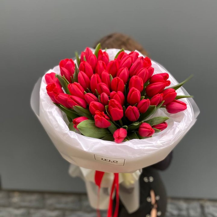 51 тюльпан "Любовь" в Ярославле