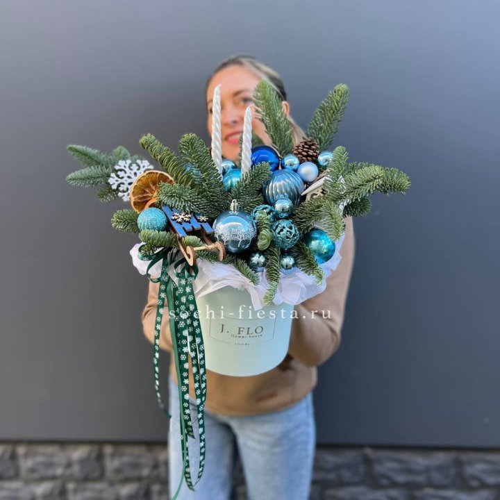 Композиция "Мери крисмас блю" в Ярославле