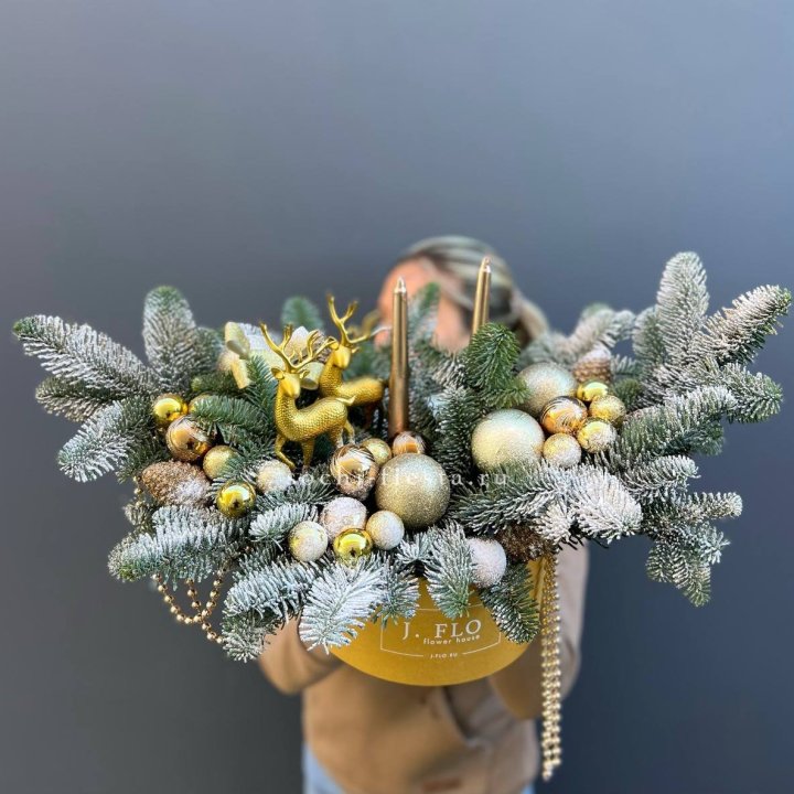 Композиция "Мери крисмас голд" в Ярославле