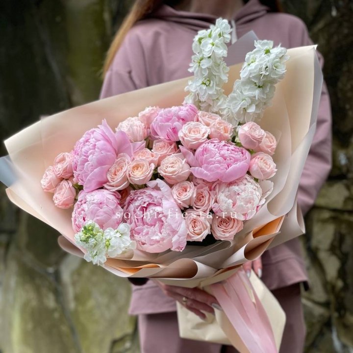 Букет с пионами №1 в Ярославле