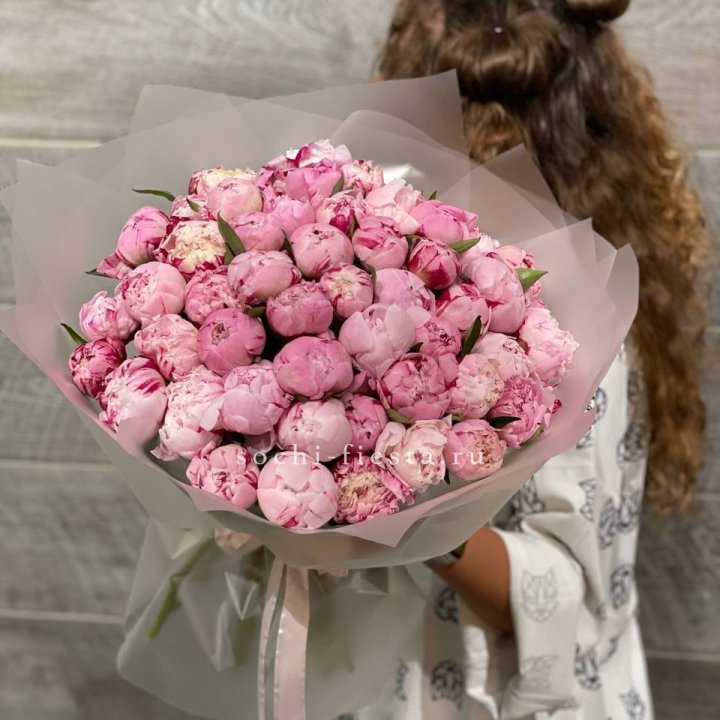 51 розовый пион в Ярославле