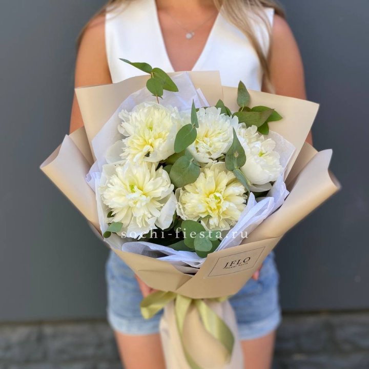  Букет белых пионов в Ярославле