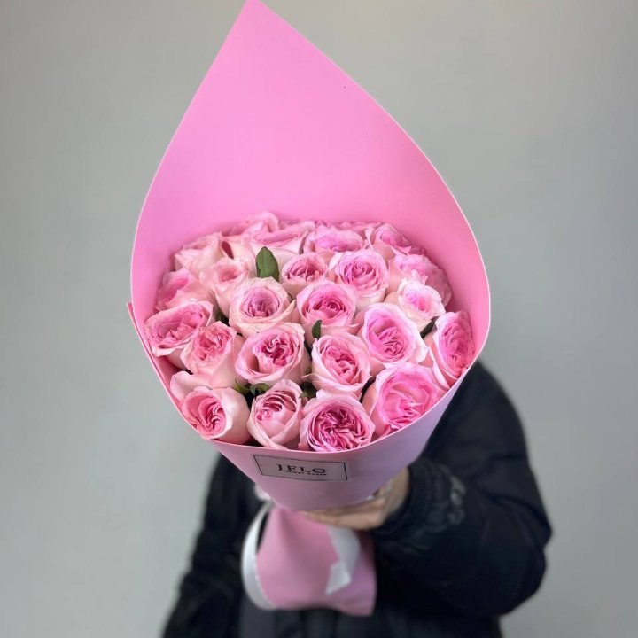 25 нежных роз в Ярославле