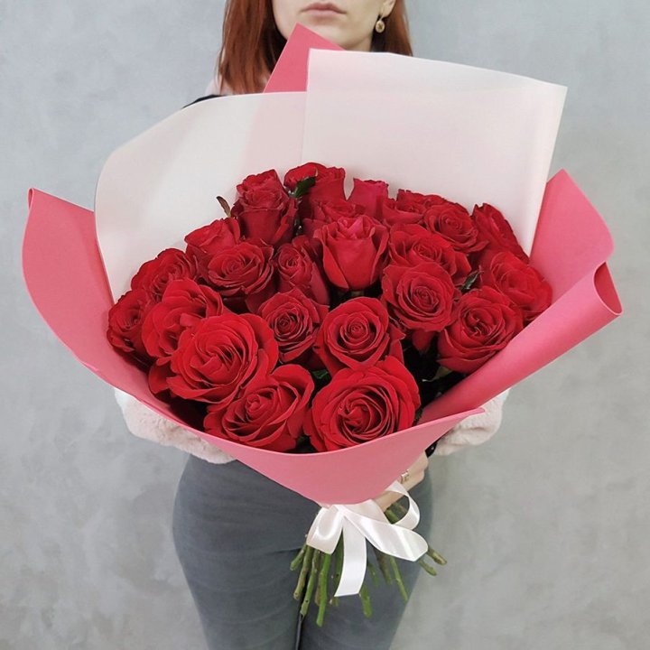 25 Красных роз рози вайт в Ярославле