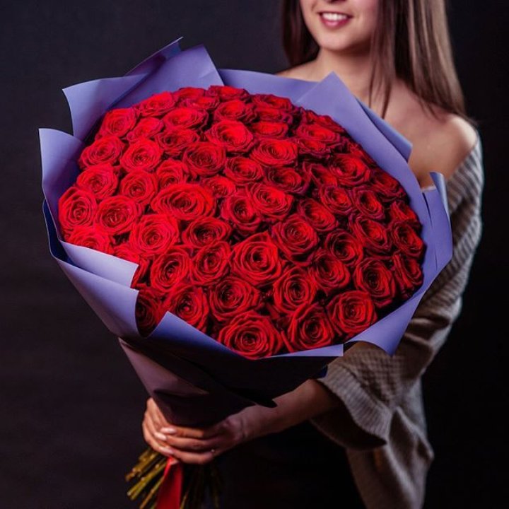 71 красная роза в Ярославле