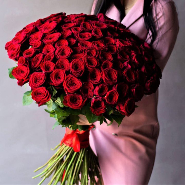 101 высокая роза в Ярославле