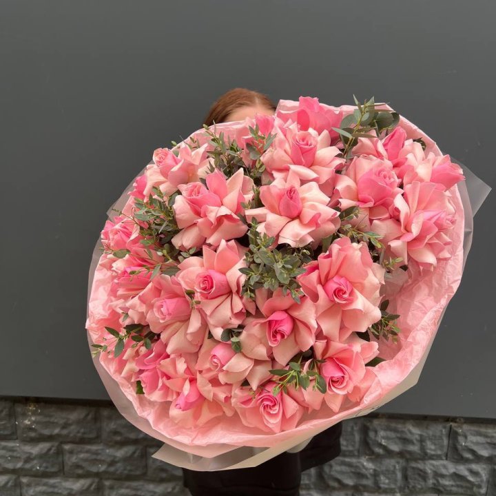  25 розовых французских роз в Ярославле