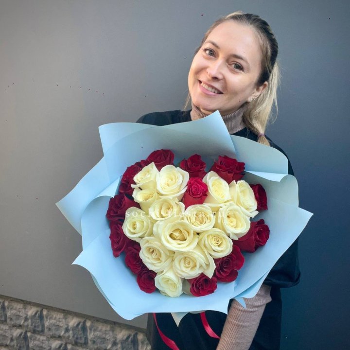 27 роз "Сердце" в Ярославле
