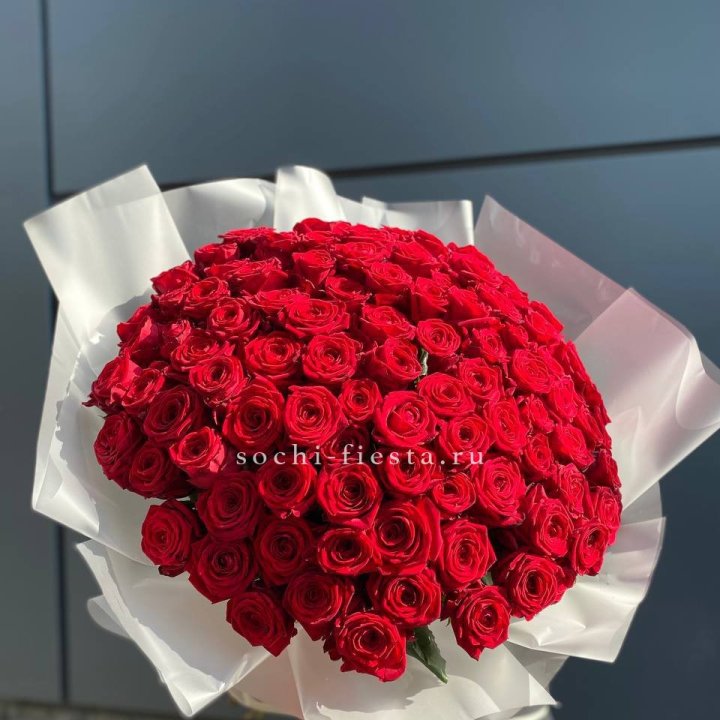 101 высокая роза в Ярославле