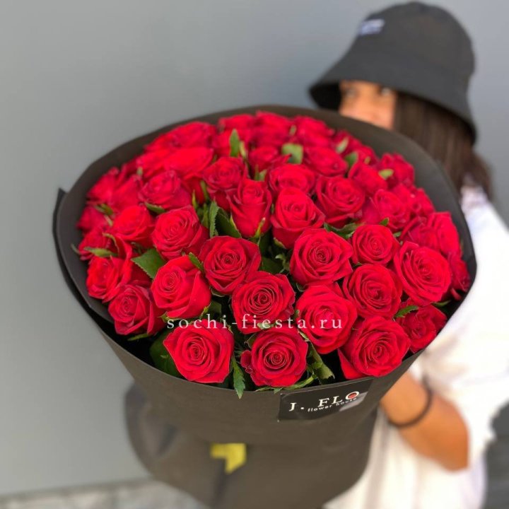 51 роза "Блек" в Ярославле